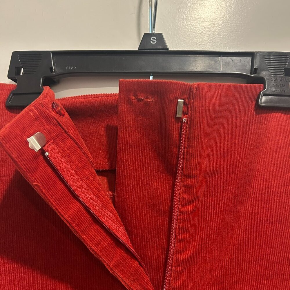 Gianni Bini Maureen Red Spice Corduroy High Rise Crop Pants Women’s Size 4 - Picture 5 of 13